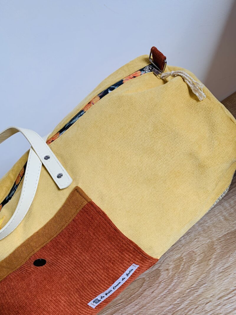 Sac de voyage jaune et rouille vintage – Image 3