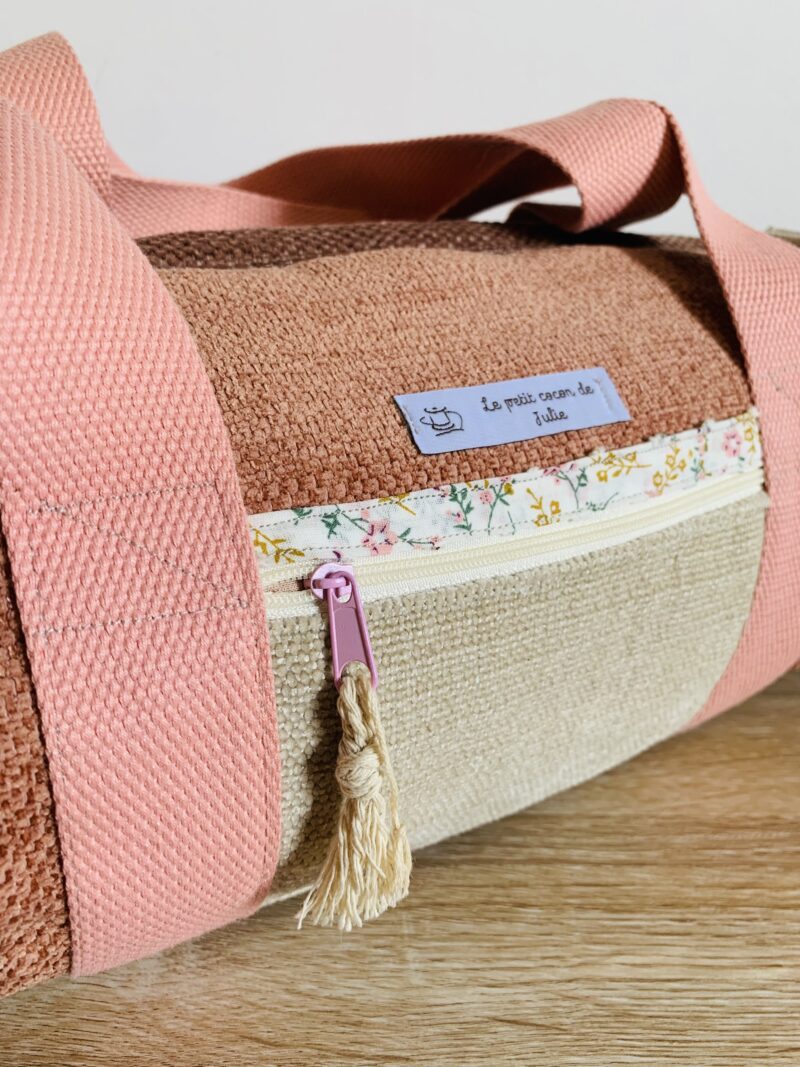 Sac de ville rose. – Image 3